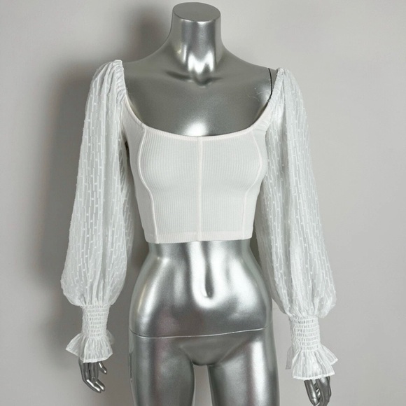 Urban Outfitters Crop Top Womens Medium Puff Sleeve White Ribbed Romantic - Picture 1 of 9